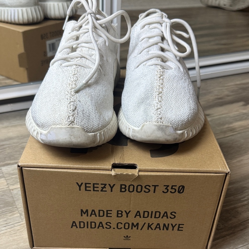 Adidas Yeezy Boost 350 Cream White AQ2660 Size 11.5 w Box Receipt